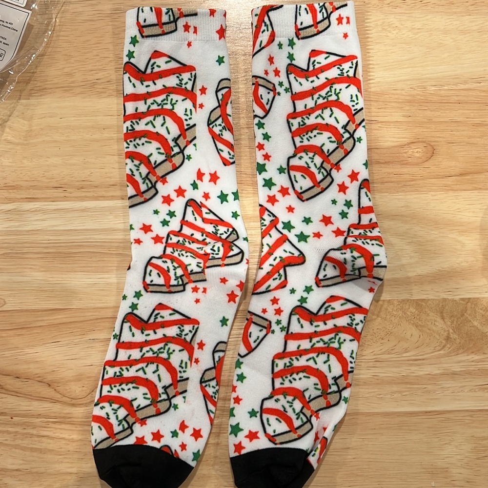 NWT | Little Debbie Christmas Tree Socks